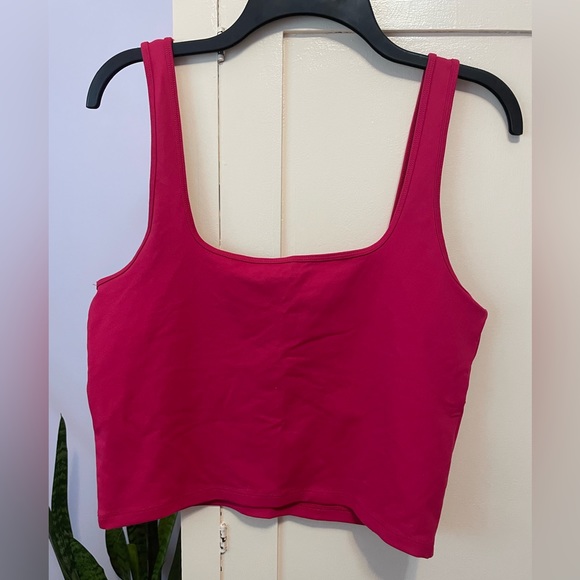 Abercrombie & Fitch Hot Pink Crop - Picture 3 of 4